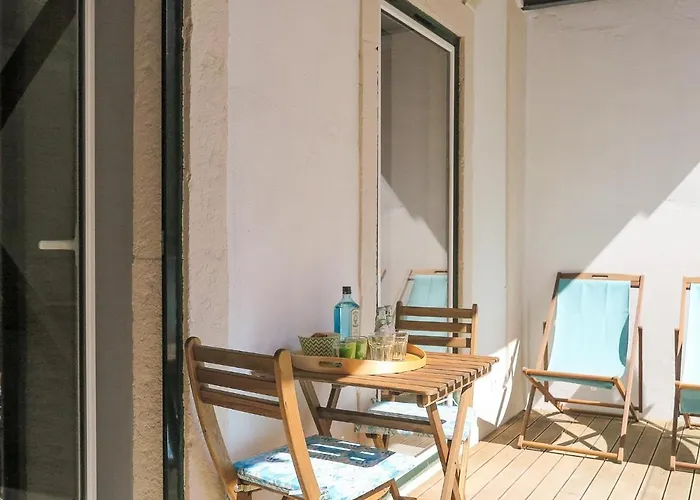 아파트 Liberdade Stylish With Balcony 리스본