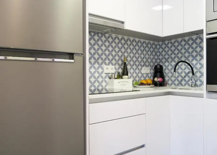 Liberdade Stylish With Balcony * Lisboa