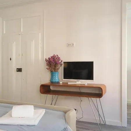 Liberdade Stylish With Balcony Apartment *