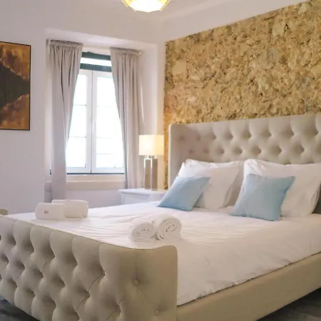 Apartment Liberdade Stylish With Balcony Lisbon
