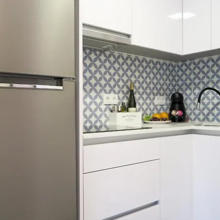 Liberdade Stylish With Balcony * Лиссабон